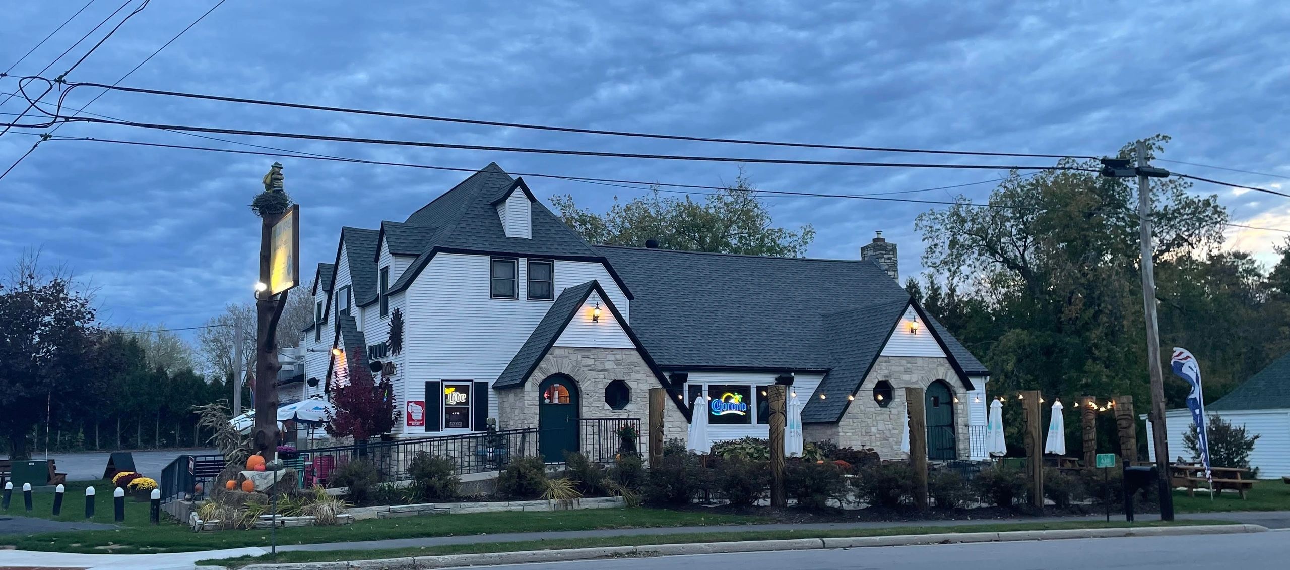 Island Fever Rum Bar & Grill